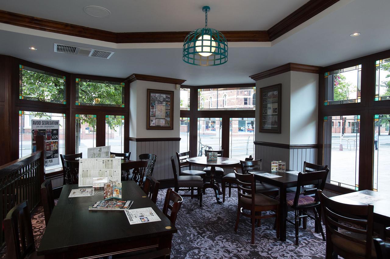 Hotel The Furness Railway Wetherspoon Barrow-in-Furness Exterior foto